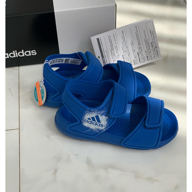 adidas(アディダス)のnyaaさまアディダス　キッズサンダル　サンダル　 13cm  キッズ/ベビー/マタニティのベビー靴/シューズ(~14cm)(サンダル)の商品写真