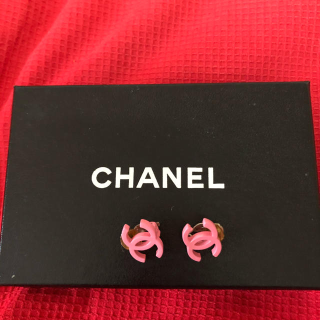 アクセサリーシャネル　CHANEL イヤリング　ピンク　完売品