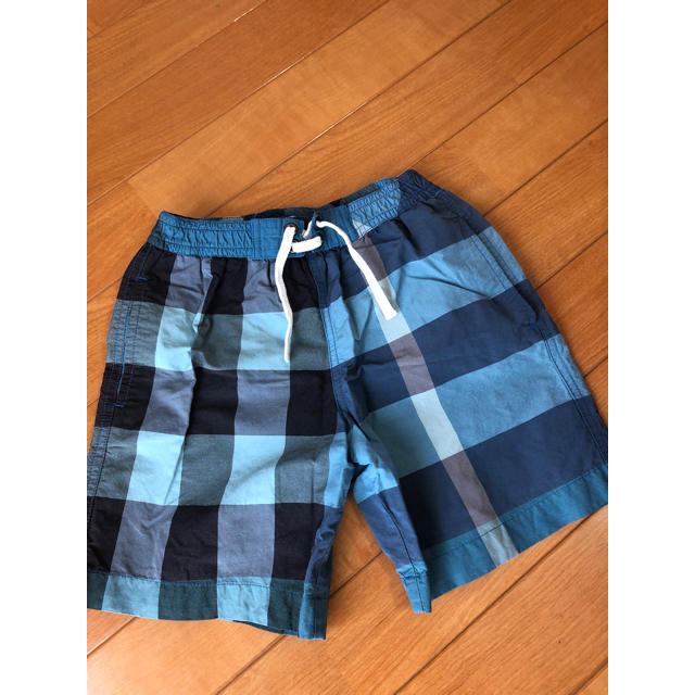 BURBERRY(バーバリー)の【6Yサイズ】バーバリー水着　キッズ用　男の子 キッズ/ベビー/マタニティのキッズ服男の子用(90cm~)(水着)の商品写真