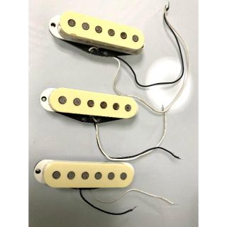 フェンダー(Fender)のFender Japan '94 Strat PickupsSet(エレキギター)