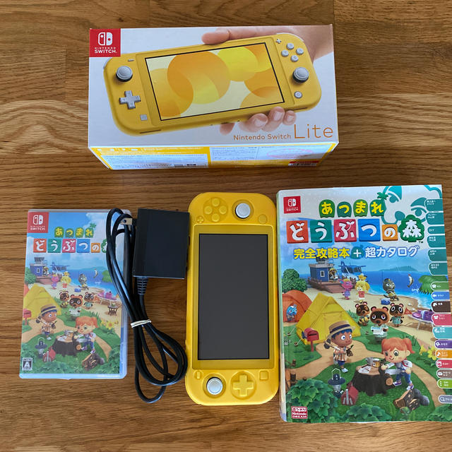 Nintendo Switch Lite イエロー