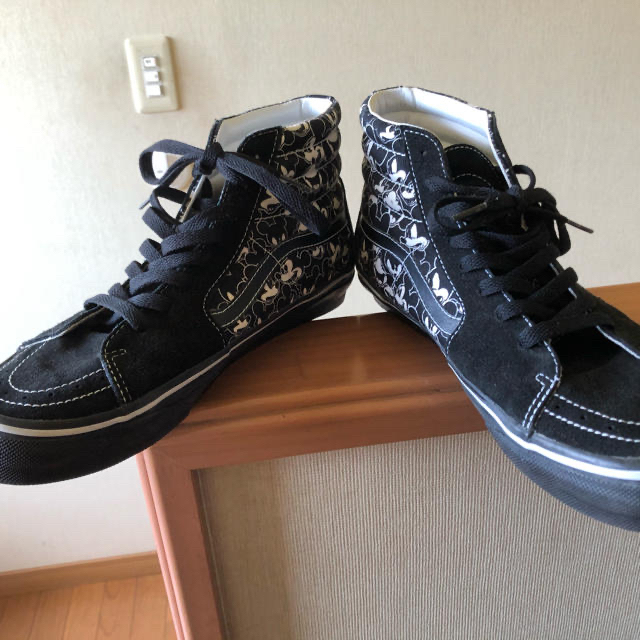 BEAMS×vans×Mickeyコラボ ハイカットスニーカー