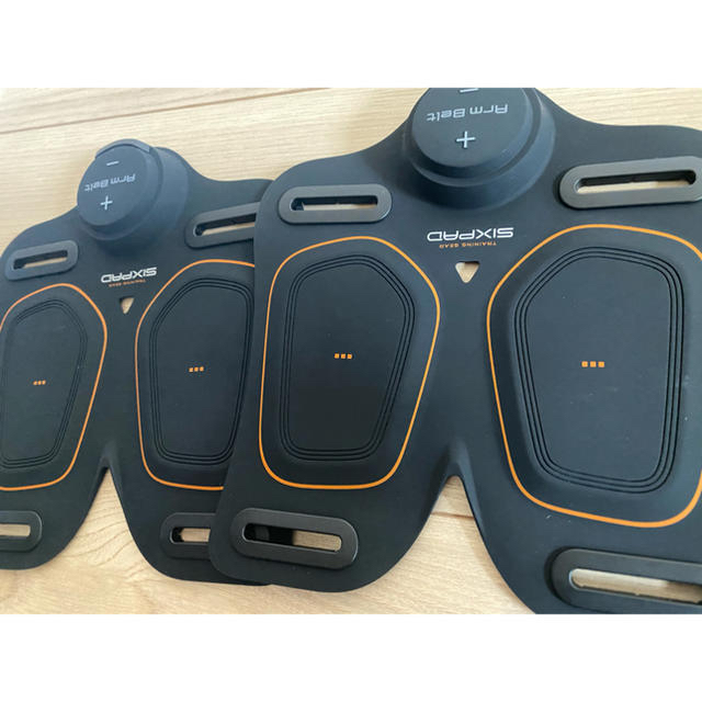 sixpad正規品 アームベルト 腕、二の腕用 Bluetooth搭載