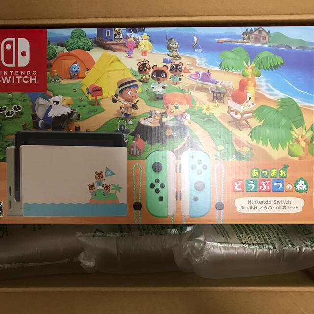 エンタメ/ホビーNintendo Switch あつまれ どうぶつの森同梱版【新品】