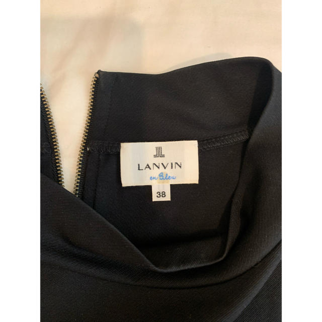 LANVIN en Bleu(ランバンオンブルー)のLANVIN ブラックノースリーブトップス レディースのトップス(シャツ/ブラウス(半袖/袖なし))の商品写真