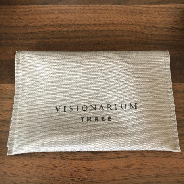 THREE(スリー)の新品　VISIONARIUM THREE  非売品three ケース コスメ/美容のスキンケア/基礎化粧品(その他)の商品写真