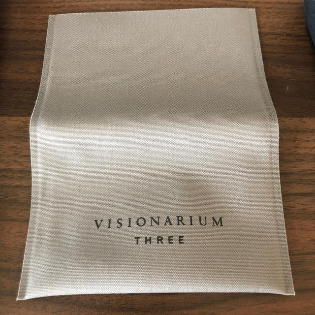 THREE(スリー)の新品　VISIONARIUM THREE  非売品three ケース コスメ/美容のスキンケア/基礎化粧品(その他)の商品写真