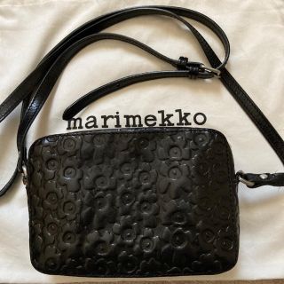 マリメッコ(marimekko)のマリメッコ  ウニッコ　レザーショルダーバッグ(ショルダーバッグ)