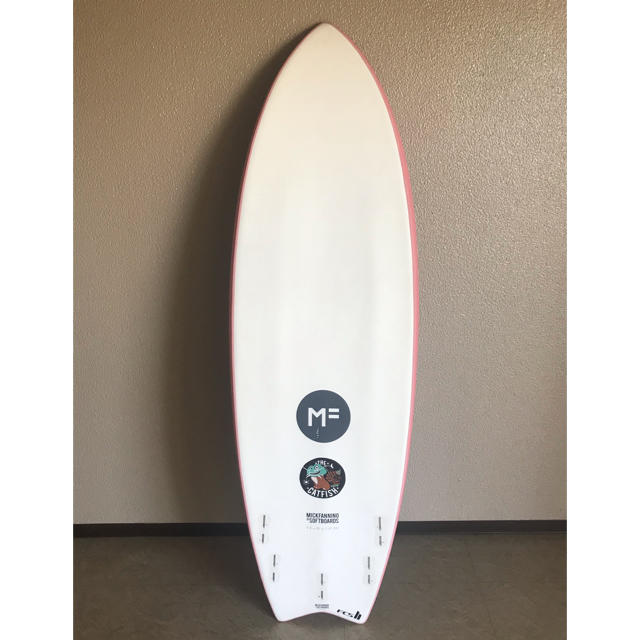 MICK FANNING SOFTBOARDS CATFISH 5'8 スポーツ/アウトドアのスポーツ/アウトドア その他(サーフィン)の商品写真