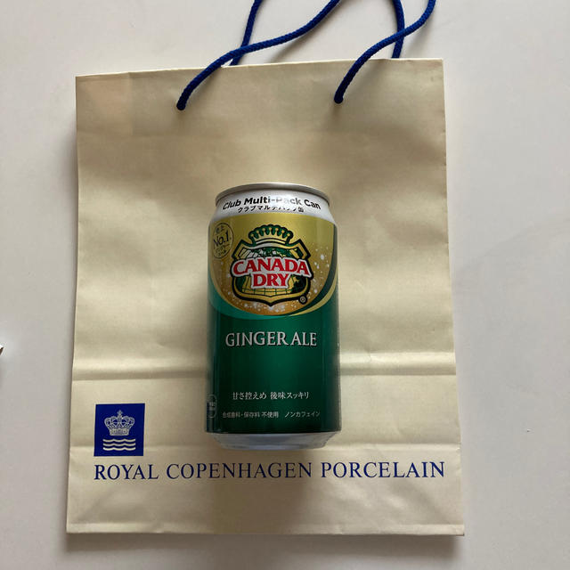 ROYAL COPENHAGEN(ロイヤルコペンハーゲン)のロイヤルコペンハーゲン紙袋 レディースのバッグ(ショップ袋)の商品写真