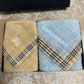 バーバリー(BURBERRY)の専用　バーバリー   ハンドタオル2枚セット(ハンカチ)