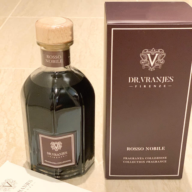 BARNEYS NEW YORK(バーニーズニューヨーク)のDr Vranjes｜ドットール ヴラニエス ロッソノービレ 500ml コスメ/美容のリラクゼーション(アロマディフューザー)の商品写真