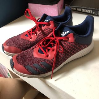 アディダス(adidas)のアディダス スニーカー(スニーカー)