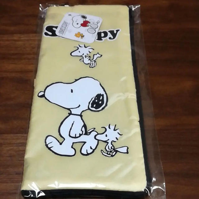 SNOOPY(スヌーピー)の★☆【新品！！】スヌーピー、傘カバー、ボトルケース★☆ エンタメ/ホビーのおもちゃ/ぬいぐるみ(キャラクターグッズ)の商品写真