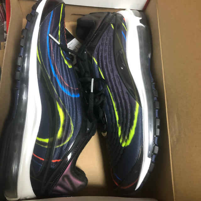 NIKE(ナイキ)のairmax  deluxe メンズの靴/シューズ(スニーカー)の商品写真