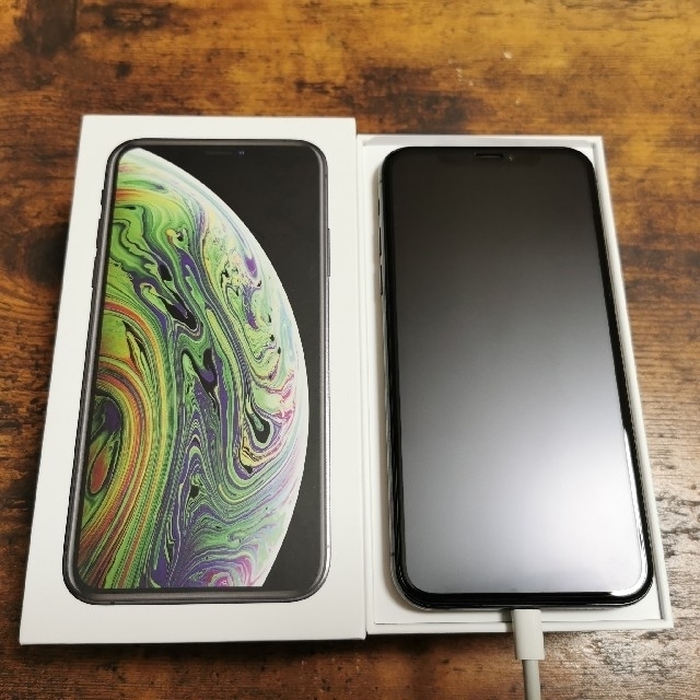 超人気 iPhone simロック解除済み 256GB XS iPhone - スマートフォン