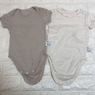 ユニクロ(UNIQLO)の☆ユニクロ 肌着ロンパース 80 2枚セット☆(肌着/下着)