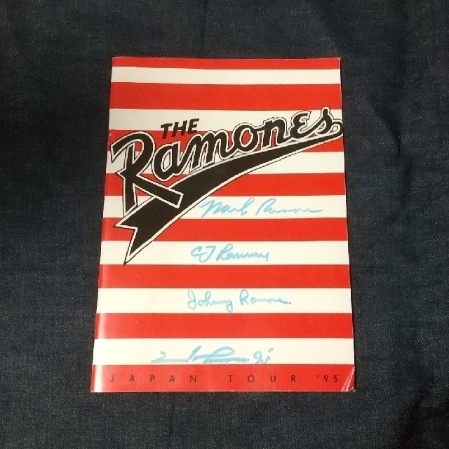 THE RAMONES 直筆サイン入りツアーパンフ