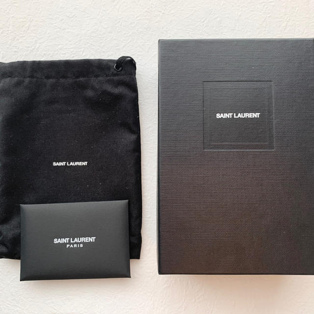 Saint Laurent(サンローラン)の【お値下げ済】サンローラン　財布 レディースのファッション小物(財布)の商品写真