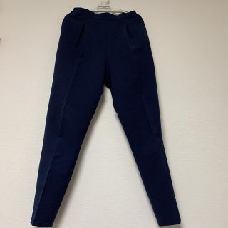 プラステ(PLST)の値下げ⭐︎プラステ　パンツ　ネイビー　サイズ0  タックパンツ　クロップド(クロップドパンツ)