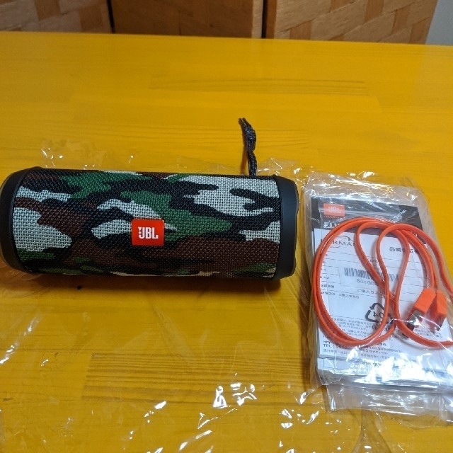 専用JBL FLIP4 Bluetoothスピーカー JBLFLIP4SQUAD