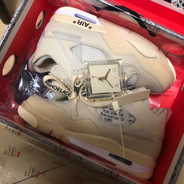 NIKE(ナイキ)の23cmNike Jordan 4 Off white Sail ジョーダン レディースの靴/シューズ(スニーカー)の商品写真