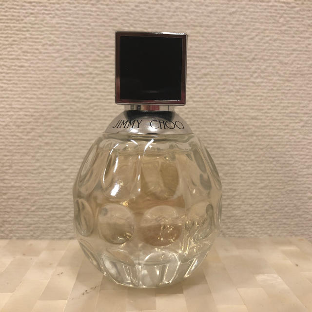 JIMMY CHOO(ジミーチュウ)のジミー チュウ ジミー チュウ オードトワレ 40ml コスメ/美容の香水(香水(女性用))の商品写真