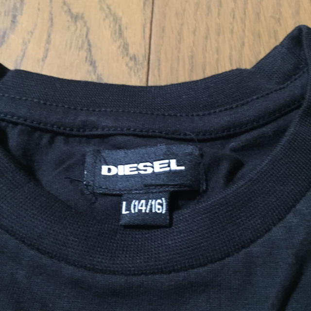 DIESEL(ディーゼル)の新品❣️DIESEL ディーゼル アップリケロゴ  size M  黒 レディースのトップス(Tシャツ(半袖/袖なし))の商品写真