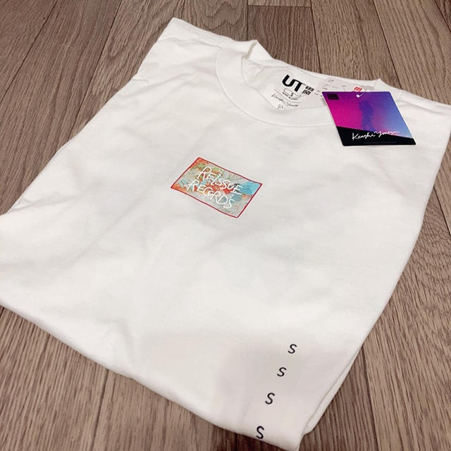 米津玄師 UNIQLO ユニクロ コラボᎢシャツ Sサイズ メンズのトップス(Tシャツ/カットソー(半袖/袖なし))の商品写真