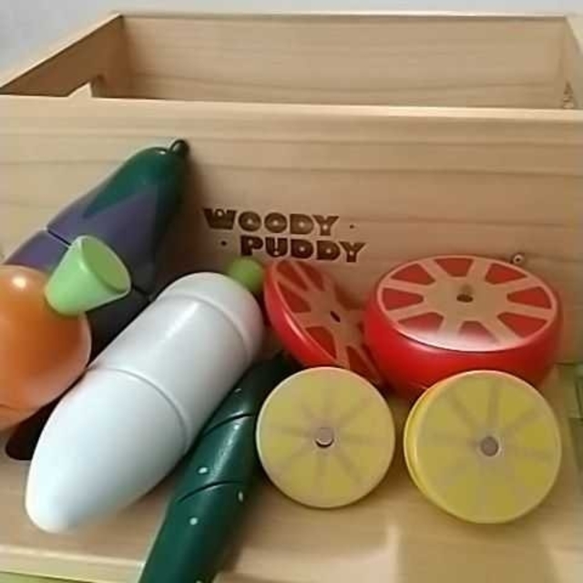 WOODY PUDDY⭐️木製 おままごとセット  野菜   キッズ/ベビー/マタニティのおもちゃ(知育玩具)の商品写真