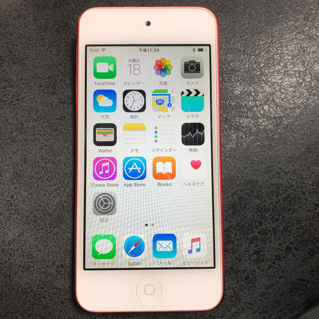 iPod touch(アイポッドタッチ)の iPod touch (PRODUCT)RED 32GB 第5世代 スマホ/家電/カメラのスマートフォン/携帯電話(スマートフォン本体)の商品写真