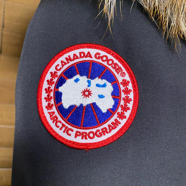 CANADA GOOSE(カナダグース)のカナダグース　ジャスパー　xl 国内正規 メンズのジャケット/アウター(ダウンジャケット)の商品写真