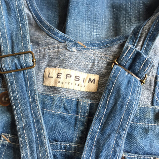 LEPSIM LOWRYS FARM(レプシィムローリーズファーム)のローリーズファーム サロペットスカート レディースのスカート(ひざ丈スカート)の商品写真