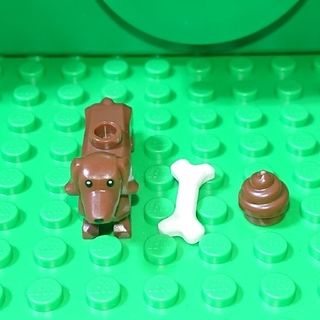 レゴ(Lego)の【新品】LEGO 犬(ダックスフント)とうんちと骨(その他)