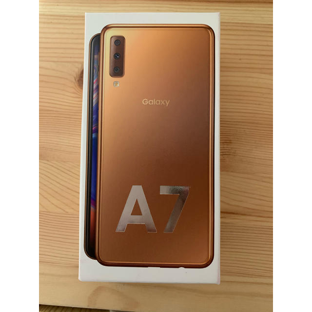 GalaxyA7 新品未使用