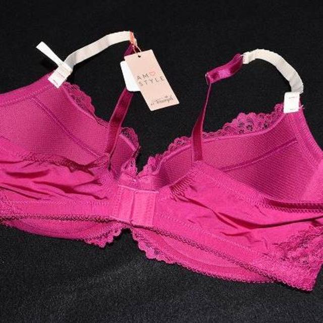 Triumph(トリンプ)のトリンプ シグネチャーレース AmoWish Bra ブラジャー　C80 レディースの下着/アンダーウェア(ブラ)の商品写真