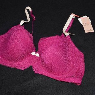 トリンプ(Triumph)のトリンプ シグネチャーレース AmoWish Bra ブラジャー　C80(ブラ)