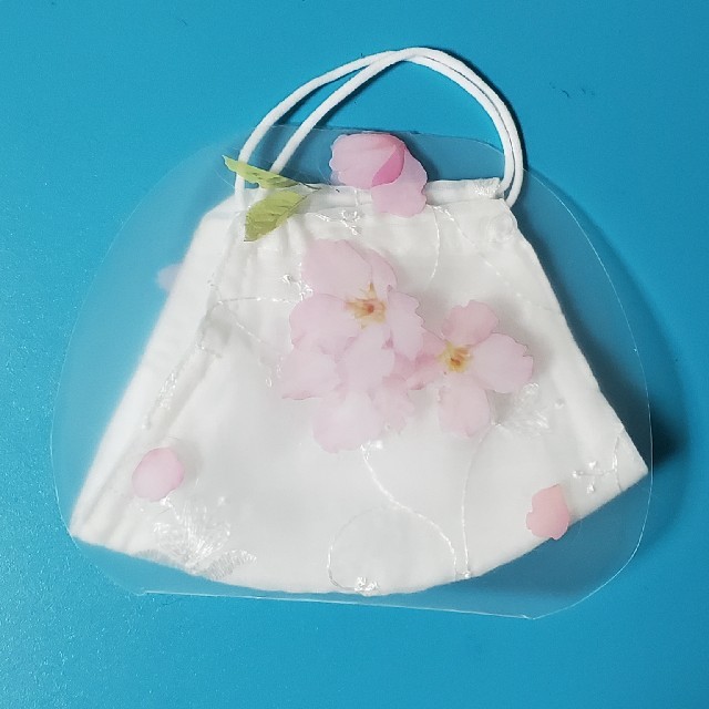 マスクケース 桜☆  薄型 消毒可   ハンドメイドのハンドメイド その他(その他)の商品写真