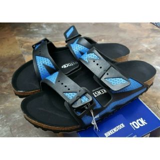 ビルケンシュトック(BIRKENSTOCK)の新品　BIRKENSTOCK　ARIZONA ダブルストラップ サンダル(サンダル)