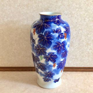 金彩葡萄柄】深川製磁 有田焼 宮内庁御用達 花瓶/花器の通販 by ...
