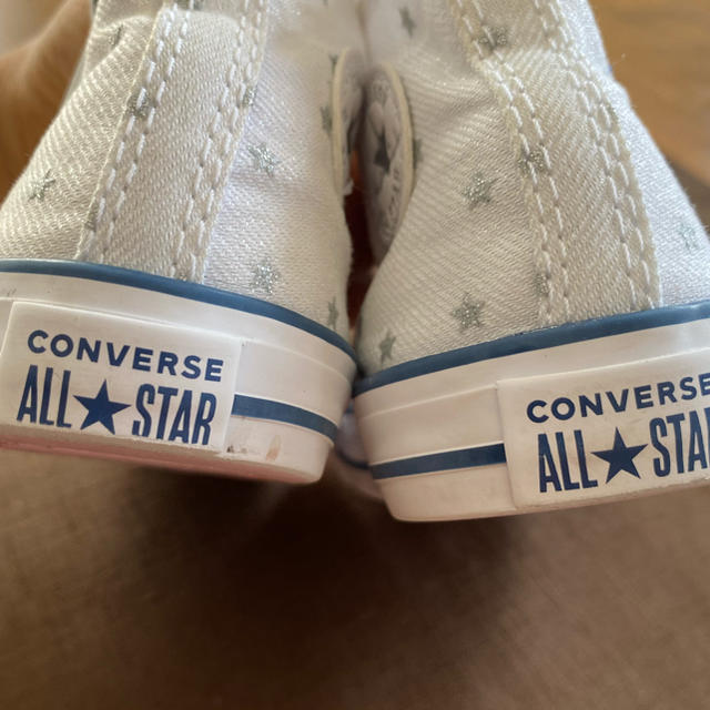 CONVERSE(コンバース)のCONVERSE  星柄☆ キッズ/ベビー/マタニティのベビー靴/シューズ(~14cm)(スニーカー)の商品写真