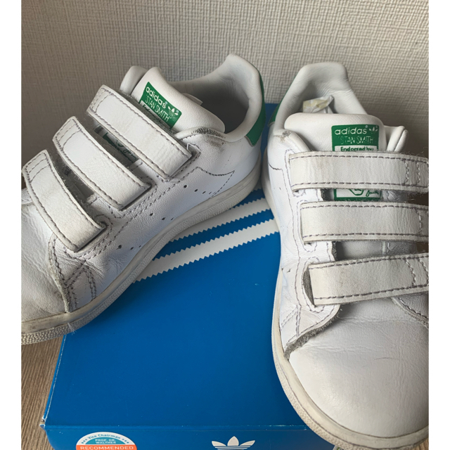 adidas(アディダス)の【adidas】アディダス STAN SMITH　キッズサイズ：15.5 キッズ/ベビー/マタニティのキッズ靴/シューズ(15cm~)(スニーカー)の商品写真