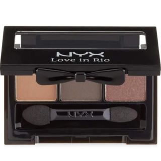 エヌワイエックス(NYX)の新品未開封★NYXラブインリオアイシャドウパレットLIR10(アイシャドウ)