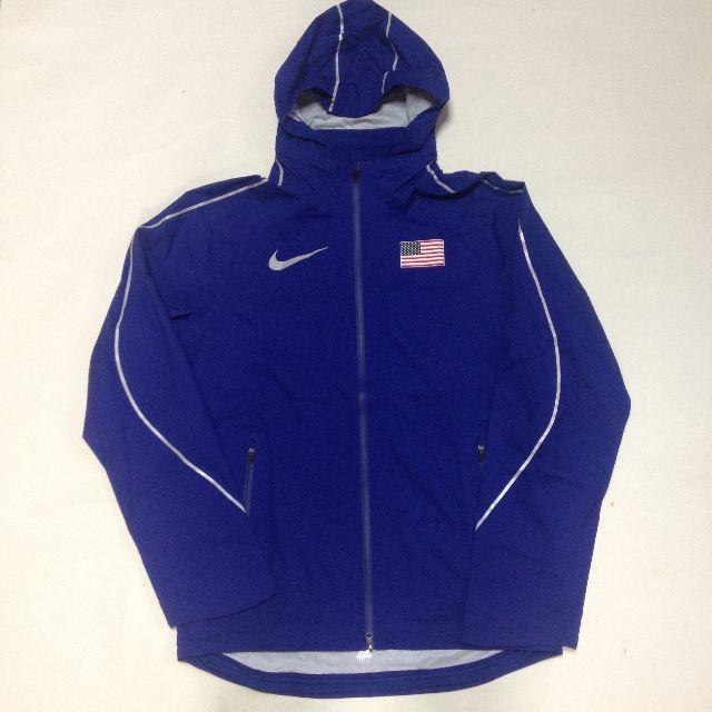 NIKE(ナイキ)の【Sサイズ】NIKE Team USA Storm Jaket スポーツ/アウトドアのランニング(ウェア)の商品写真