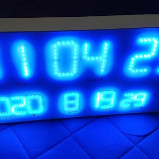 HOUSE USE PRODUCTS LED時計(置時計)