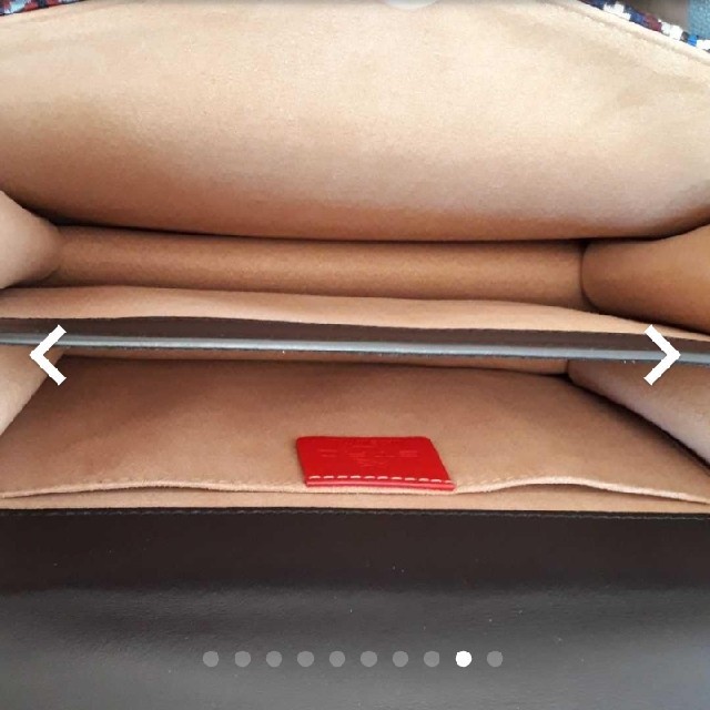 ETRO(エトロ)のエトロ ETRO ☆ レインボー ショルダーバック☆カーフスキン × 刺繍 レディースのバッグ(ショルダーバッグ)の商品写真