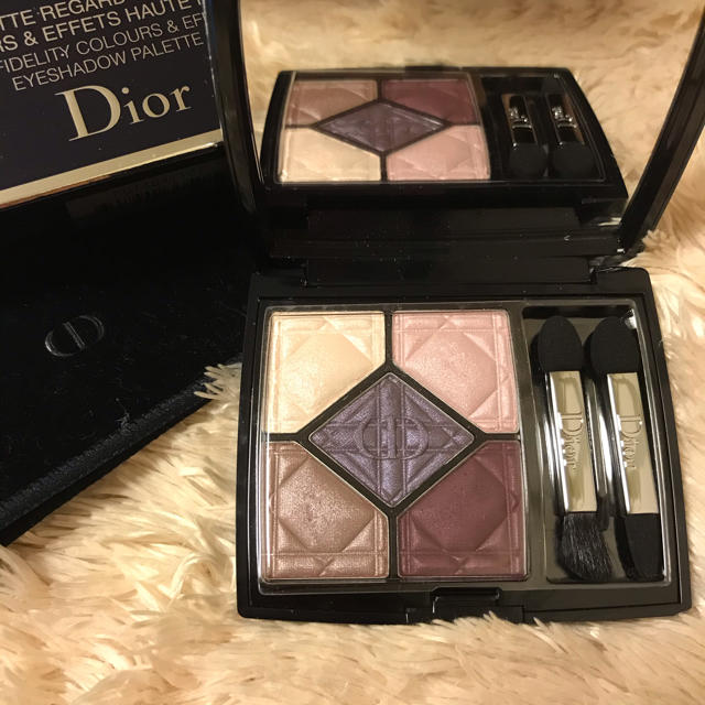 Dior(ディオール)のDior サンククルール マグニファイ 157 アイシャドウ ディオール  コスメ/美容のベースメイク/化粧品(アイシャドウ)の商品写真