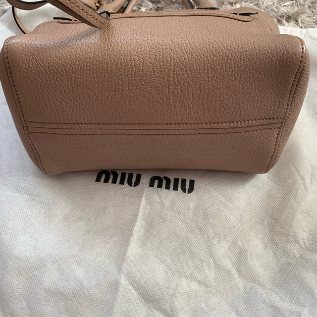 miumiu(ミュウミュウ)の★美品★miumiu マドラス　2wayショルダー  レディースのバッグ(ショルダーバッグ)の商品写真