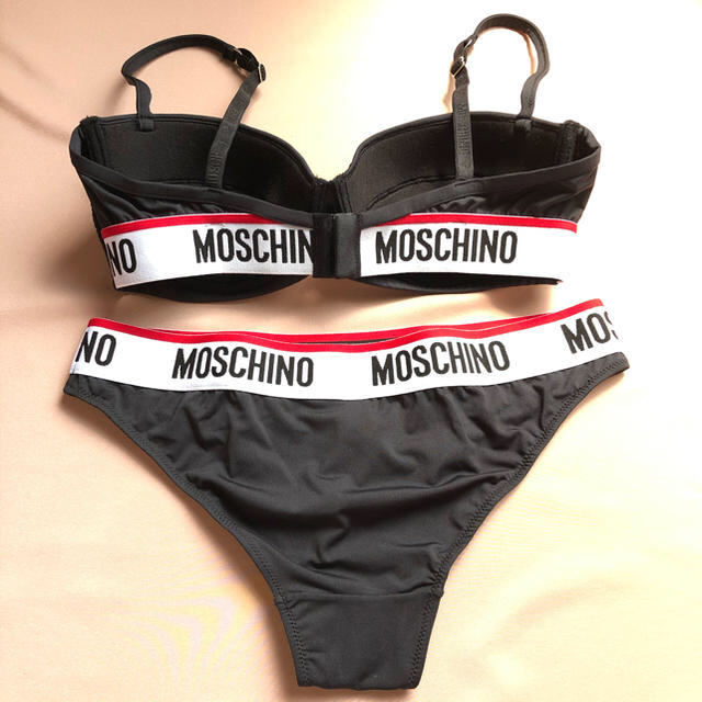 MOSCHINO(モスキーノ)のロゴ アンダーウェア レディースの下着/アンダーウェア(ブラ)の商品写真