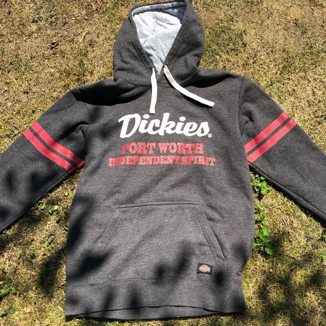 Dickies(ディッキーズ)のディッキーズ　パーカー　サイズM メンズのトップス(パーカー)の商品写真